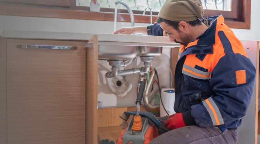 Local annual plumbing maintenance in Mount Vernon, OH
